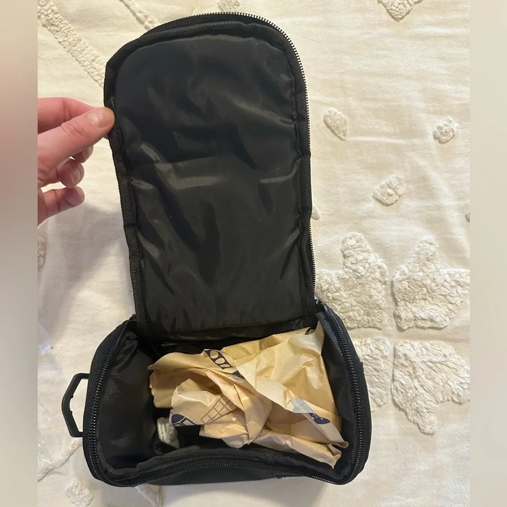 NWT iZONIX Mini Camera Bag for Instax